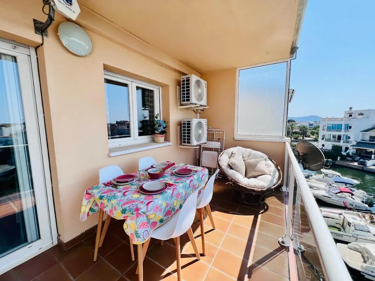 P.Banuls 11 Apartment Empuriabrava